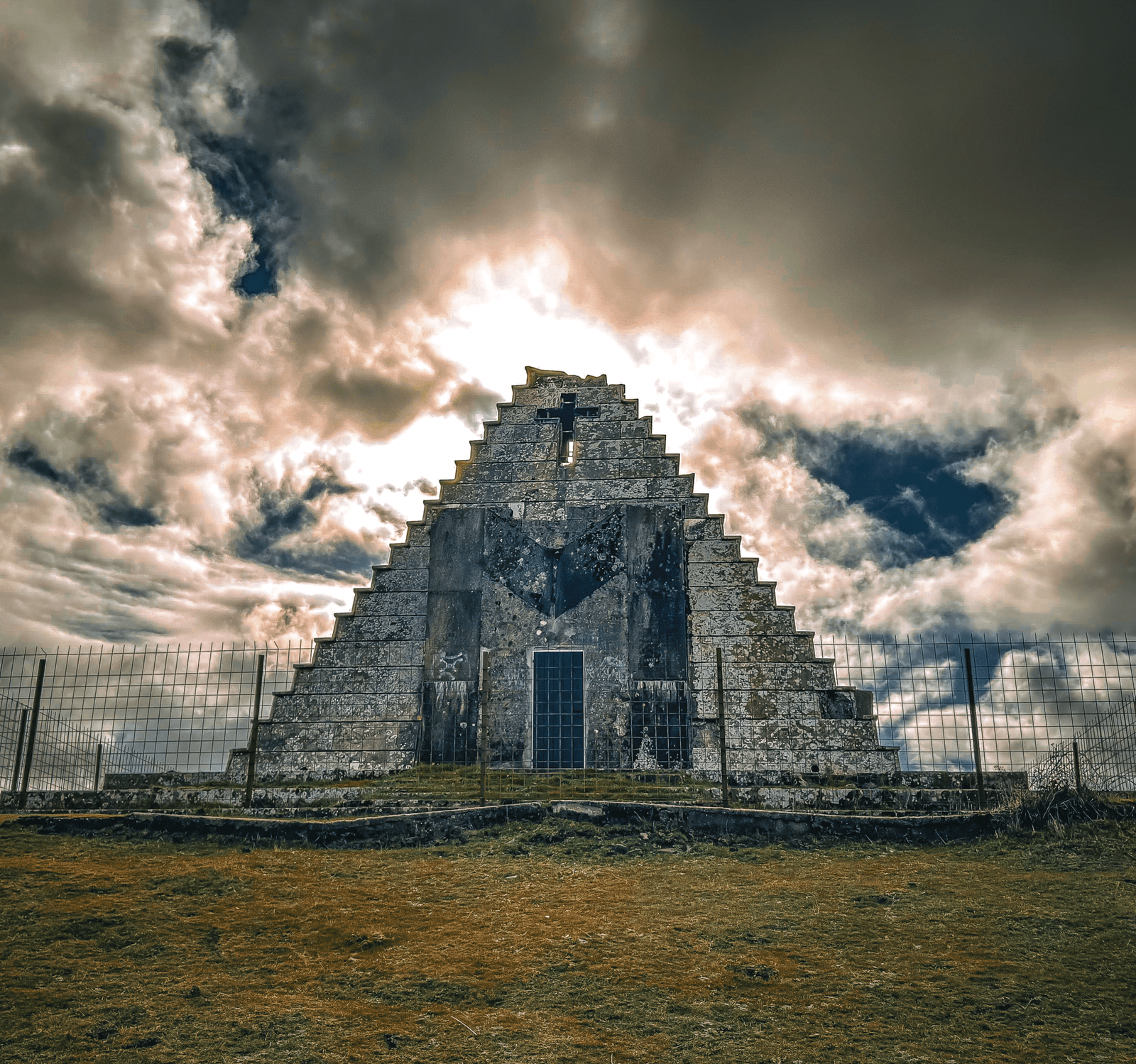 Pirámide de los italianos